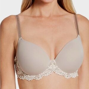 Wacoal • NWOT Elegant Lace Trim Beige Bra
